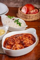 Camarão à milanesa