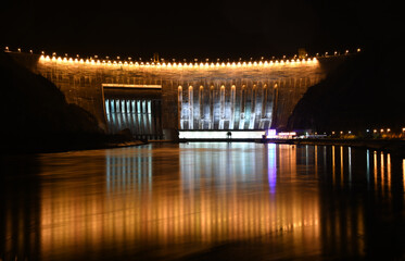 Fototapeta na wymiar The Sayano-Shushenskaya hydroelectric power station by night