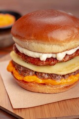 Hamburguer gourmet com bife de calabresa