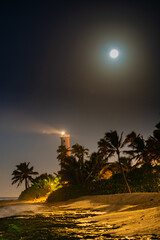 Full moonset and moonrise in Hawaii