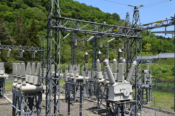山間部の屋外変電設備