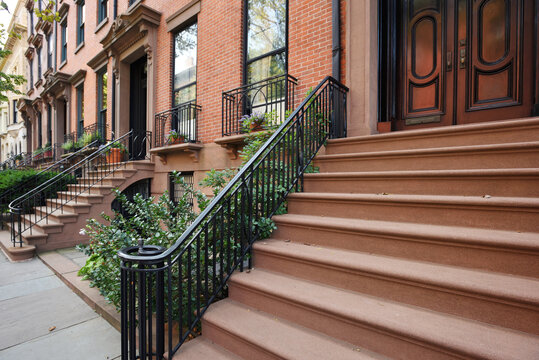 Traditional houses in Brooklyn Heights