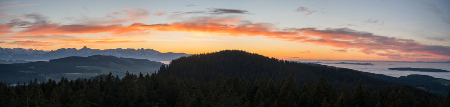 panoramic view of Emmental at sunset from Chuderh&uuml;si