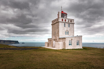Fototapeta na wymiar beautiful Dyrhólaey Lighthouse, Iceland