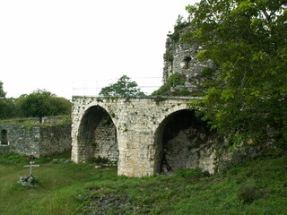 Fototapeta na wymiar ruins of an old fortress
