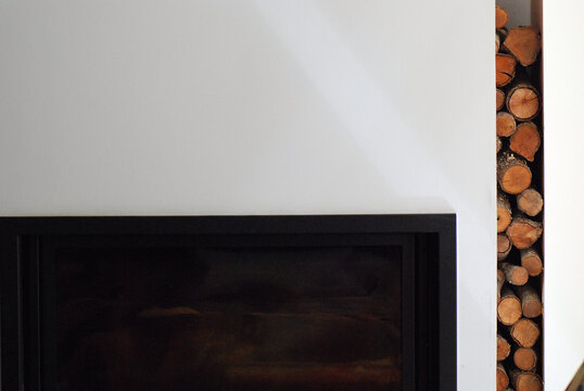 CHIMENEA, ESTILO VANGUARDISTA