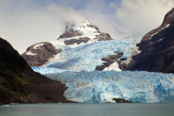 Fototapeta na wymiar Spegazzini Gletscher