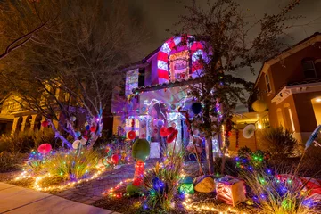 Schilderijen op glas Christmas decoration of residence © Kit Leong