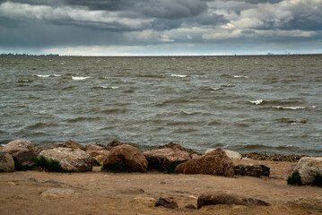 Fototapeta na wymiar water of the Gulf of Finland in cloudy weather