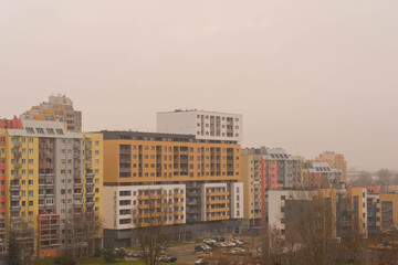 Panorama Wrocławia w pochmurny, ponury dzień. - obrazy, fototapety, plakaty