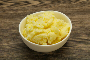 Mashed potato in the bowl