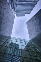 Fototapeta na wymiar modern office buildings in the city