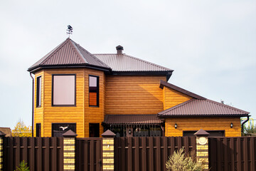 Beautiful two-storey country house. Wonderful village life.