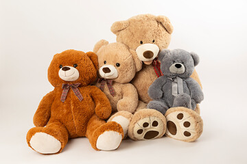 Osos de peluche sentados .