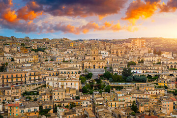 View of Modica, Sicily, Italy. Modica (Ragusa Province), view of the baroque town. Sicily, Italy. Ancient city Modica from above, Sicily, Italy - obrazy, fototapety, plakaty