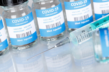 Coronavirus Vaccine bottle Corona Virus syringe COVID-19 Covid vaccines