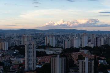 Obraz premium São Paulo with sunset and pink sky and night, metropolis, South America, Brazil