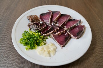 かつおのたたき