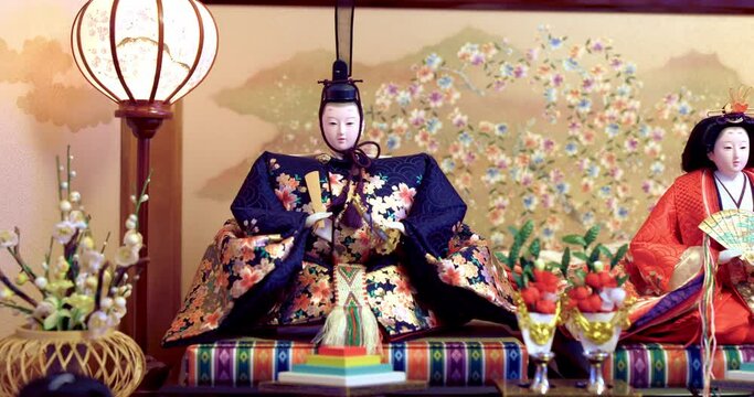 Hina Kingyo (Hina Dolls).  These are dolls for Hina Matsuri (doll&rsquo;s festival) in Japan.  It is celebrated each year on March 3rd.