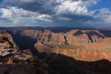 Fototapeta na wymiar Dark clouds over the Grand Canyon