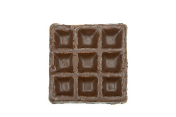 petite gaufre au chocolat isolé sur un fond blanc