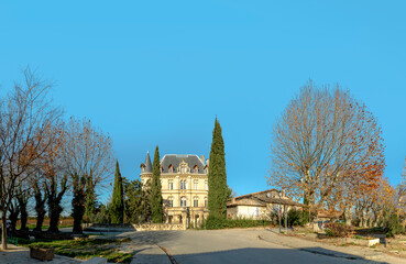 Fototapeta na wymiar castle charleval in France