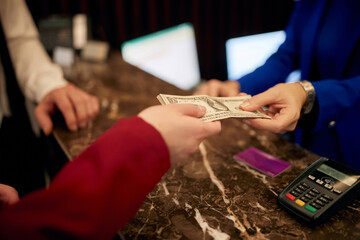 Obraz premium Close up of a cash payment