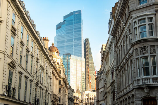 Looking up at City of London from street level © William