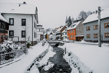 Thüringen | Stützerbach | Dorf im Schnee