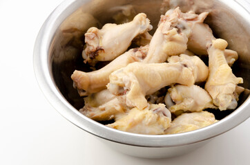 ボイルした手羽元