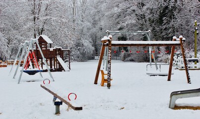 playground empty in winter during corona