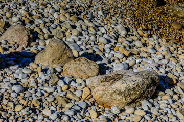 Steine am Meer