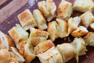 Garlic bread, the delicious accompaniment of barbecue gaucho.