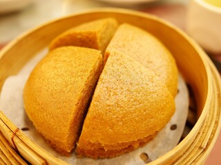 香港スイーツ（飲茶・点心）のマーラーカオ（蒸しパン）