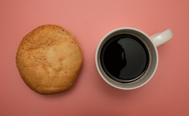 coffe mug with bread