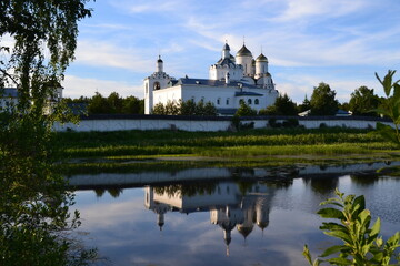 Fototapeta na wymiar Monastery in the lake