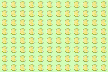 bitten cucumber slice pattern - wallpaper green