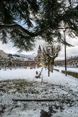 ville de La Bourboule sous la neige en janvier 2021