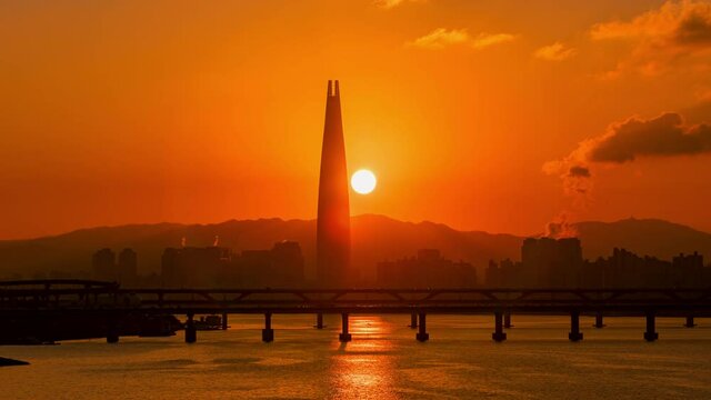 Seoul City  Sunrise and han river South Korea