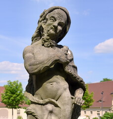 Obraz premium Männliche Gartenskulptur im Schlosspark von Rammenau