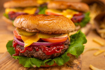 burger, hamburger, lettuce, beef, grilled, food, meal, bun, meat, cheese, wooden, american, cheeseburger, fast, french, fries, unhealthy, eatery, fast food, lunch, patty, sandwich, tomato, background,