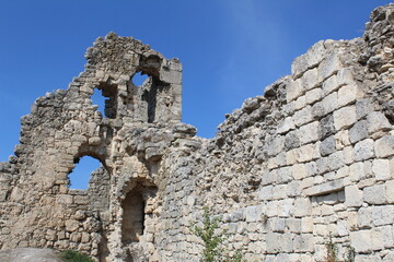 Fototapeta na wymiar ruins of the old ancient fortress sights in the Crimea 