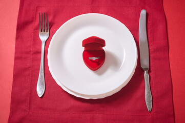 Marriage proposal table setting