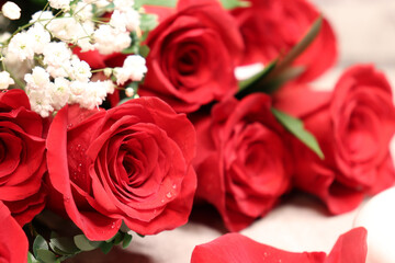 bouquet of red roses