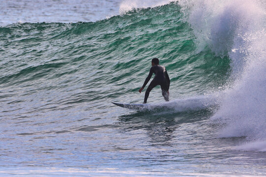 Surfing Rincon point in California 01-03-2020