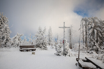 Obraz premium Beautiful winter in the Gorce Mountains - fresh snow created an amazing landscape. Beskidy, Poland.