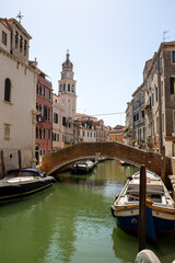 Fototapeta na wymiar Ponte de la Comenda, Venise
