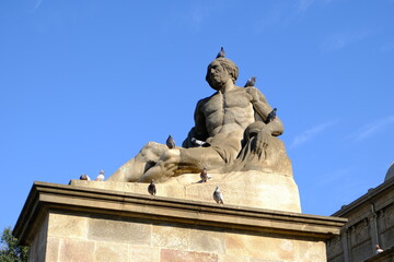 Statue