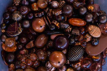 stone pendants and ornaments red and orange tones silver and gold and crystal handcrafted glass rainbow rainbow córdoba argentina