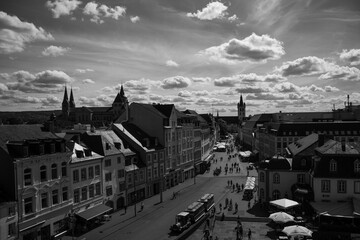 Blick von der Porta Nigra auf Trier